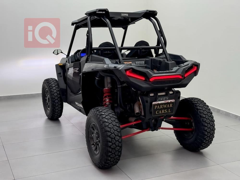 Polaris RZR